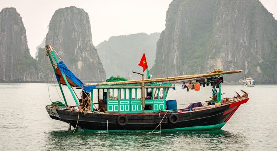 The best Highlights of Hanoi, Ninh Binh, and Halong Bay 6-Day